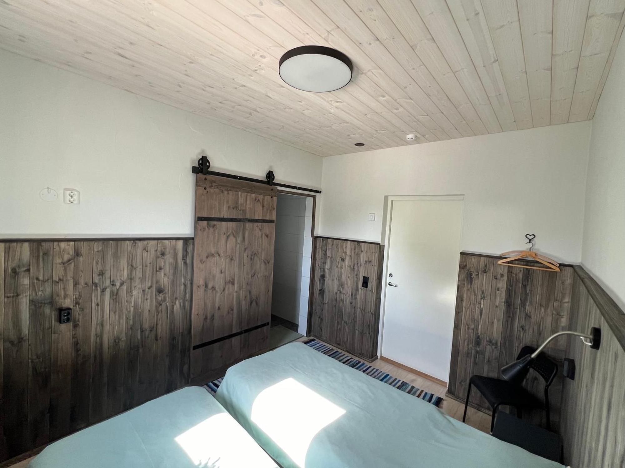 Kihnu Sadama Oeoemaja Guesthouse Lemsi Buitenkant foto