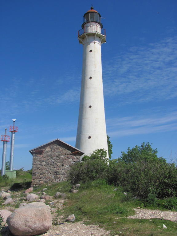Kihnu Sadama Oeoemaja Guesthouse Lemsi Buitenkant foto