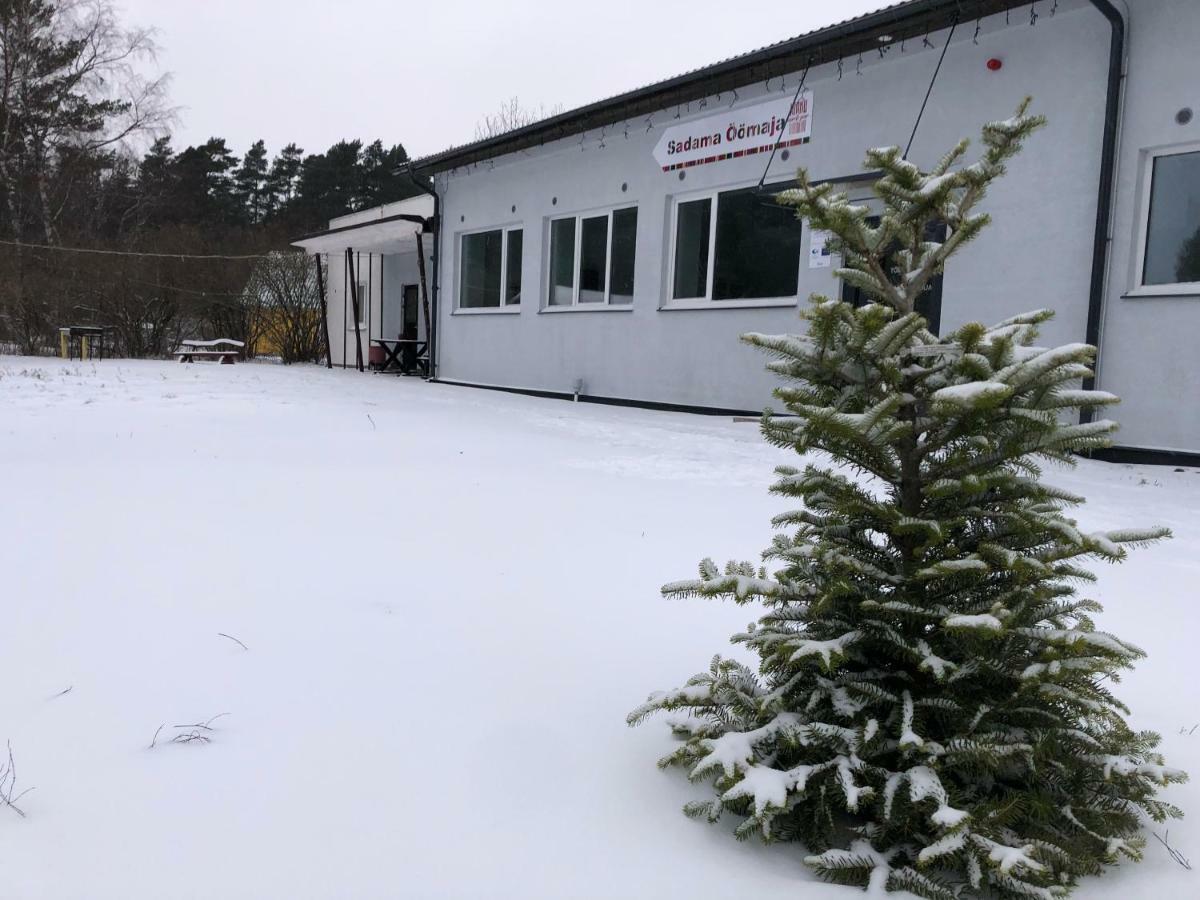 Kihnu Sadama Oeoemaja Guesthouse Lemsi Buitenkant foto
